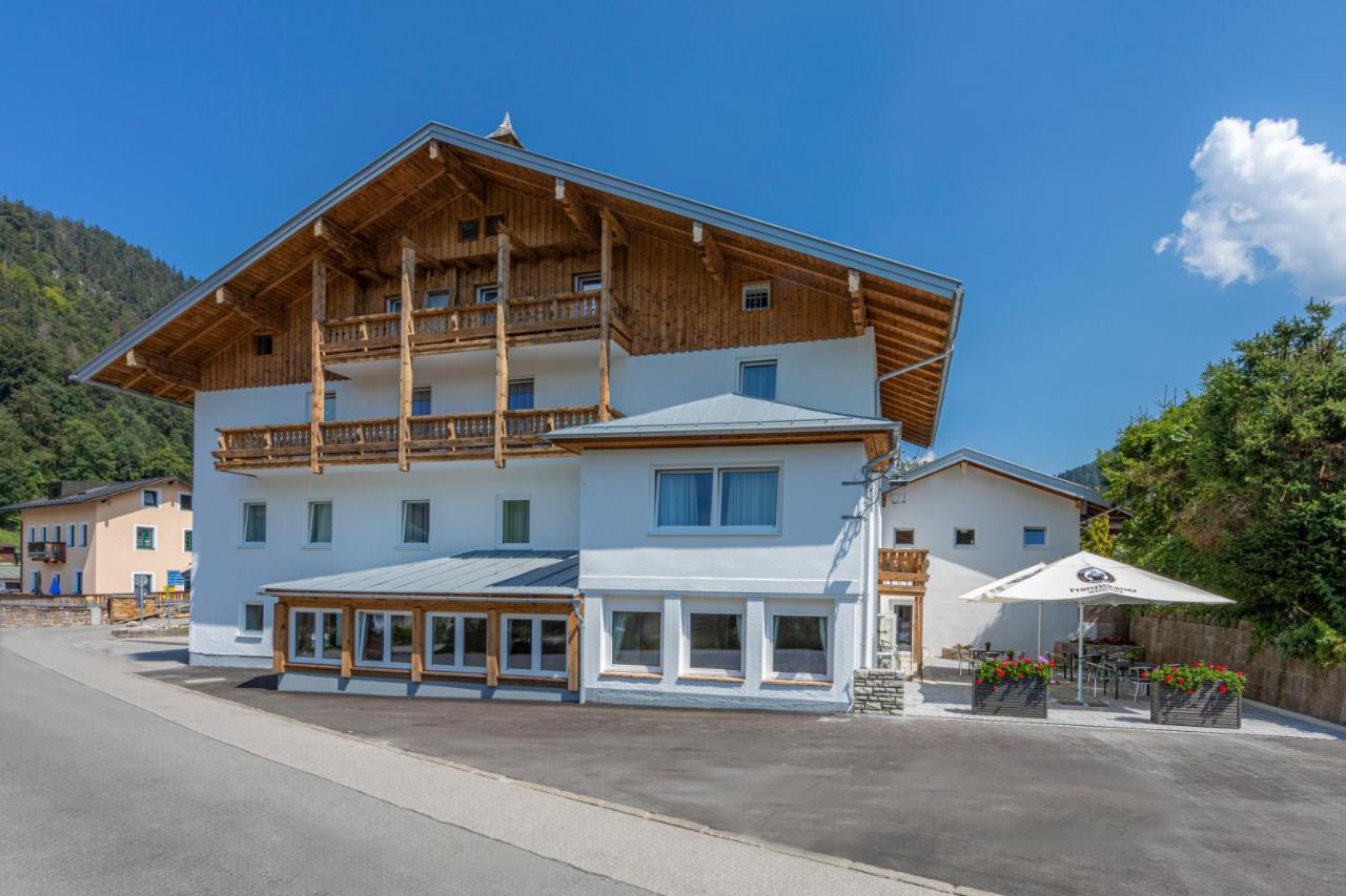 Home-Hotel Salzberg Berchtesgaden Luaran gambar The town hall of Saint-Gervais